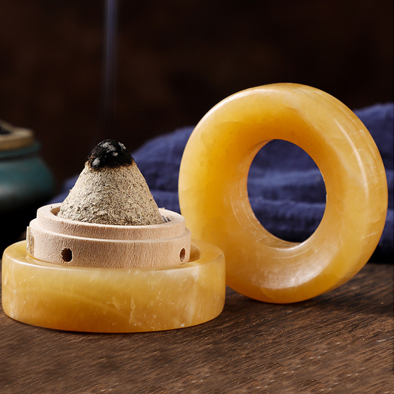 Ai Ta base jade soporte Ai Ron - Yellow Body Jewelry reseña y precio