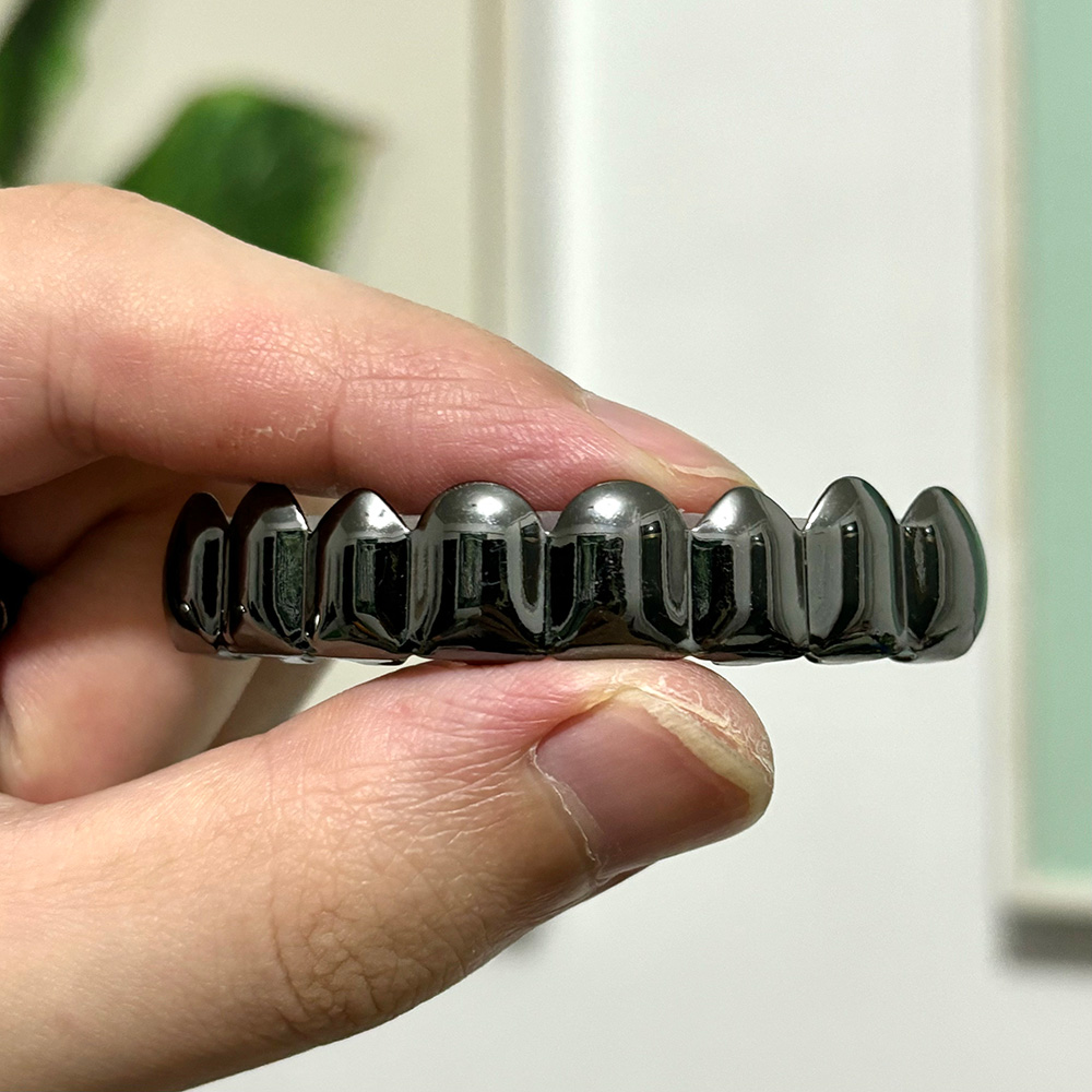 YOUNGX Grillz Dentales Brillan - Body Jewelry Men reseña y precio